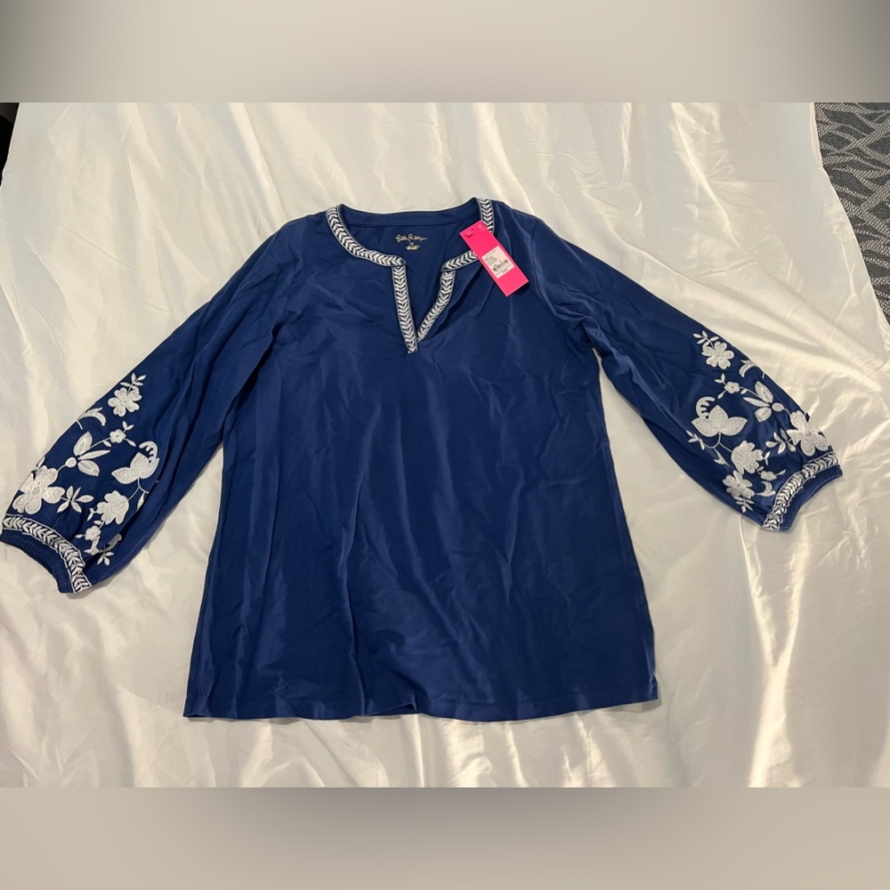 Lilly Pulitzer Navy Long Sleeve Shirt - Size Medium, new with tags